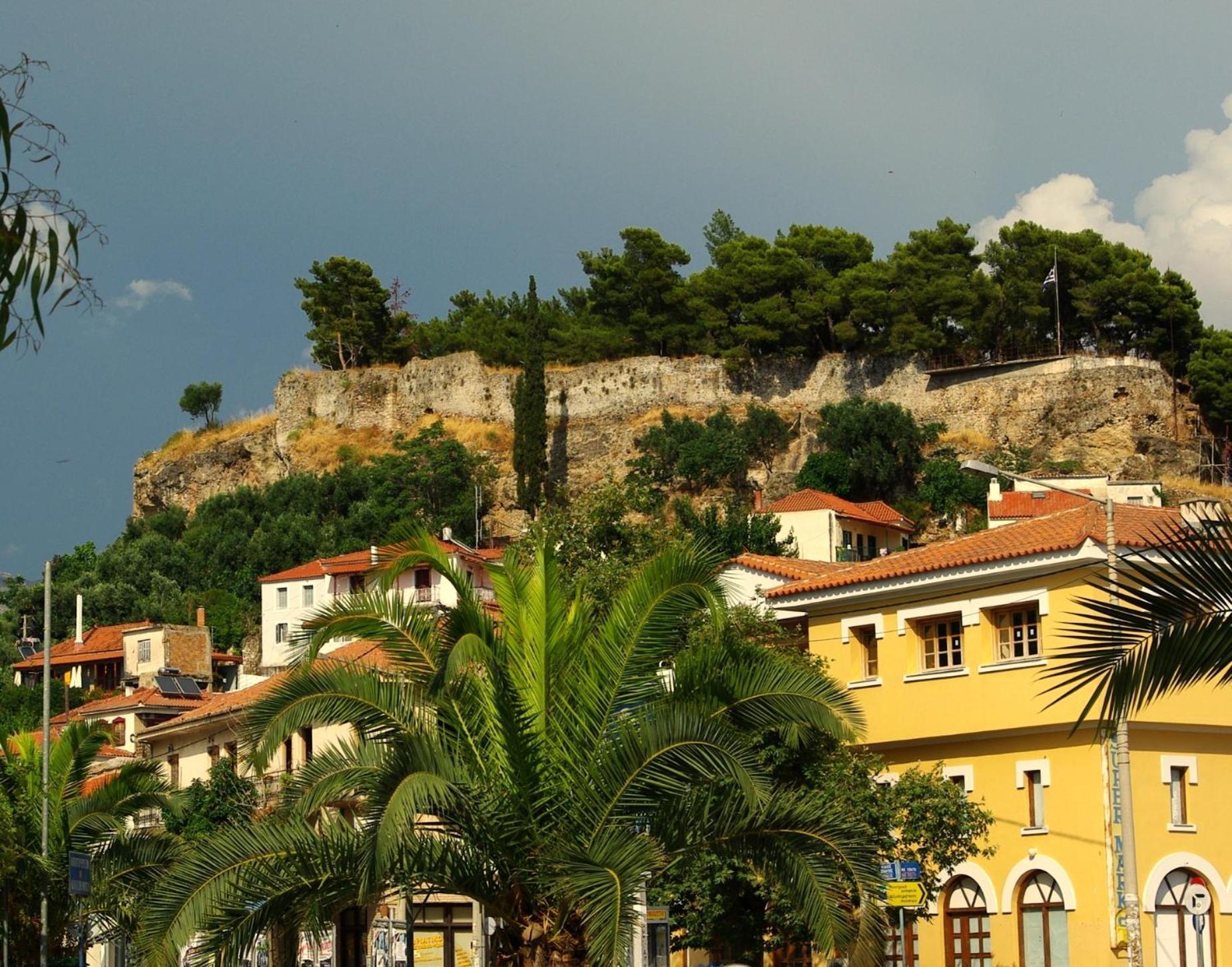 Appartamento Nix Nax Kalamata Esterno foto