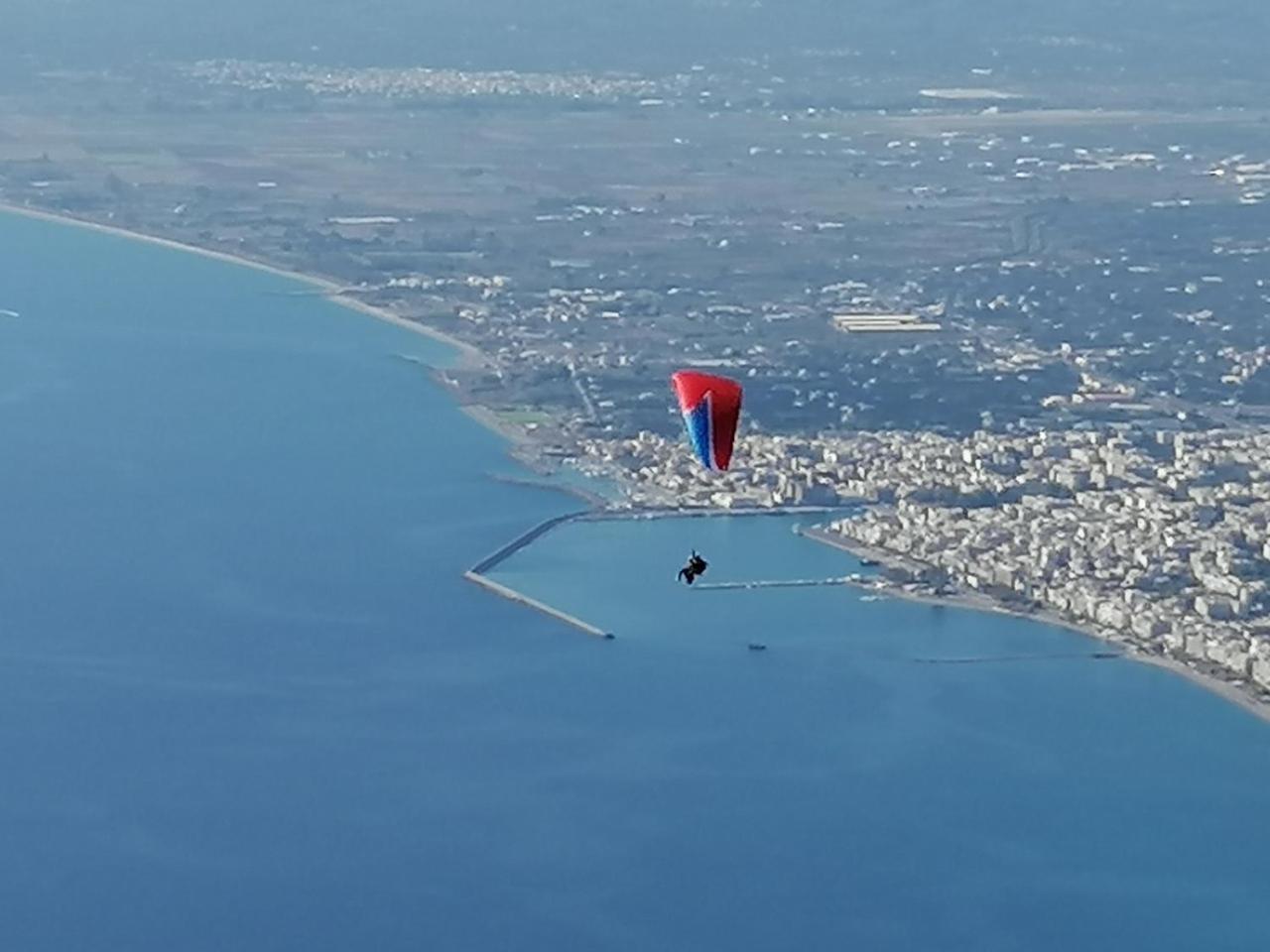 Appartamento Nix Nax Kalamata Esterno foto