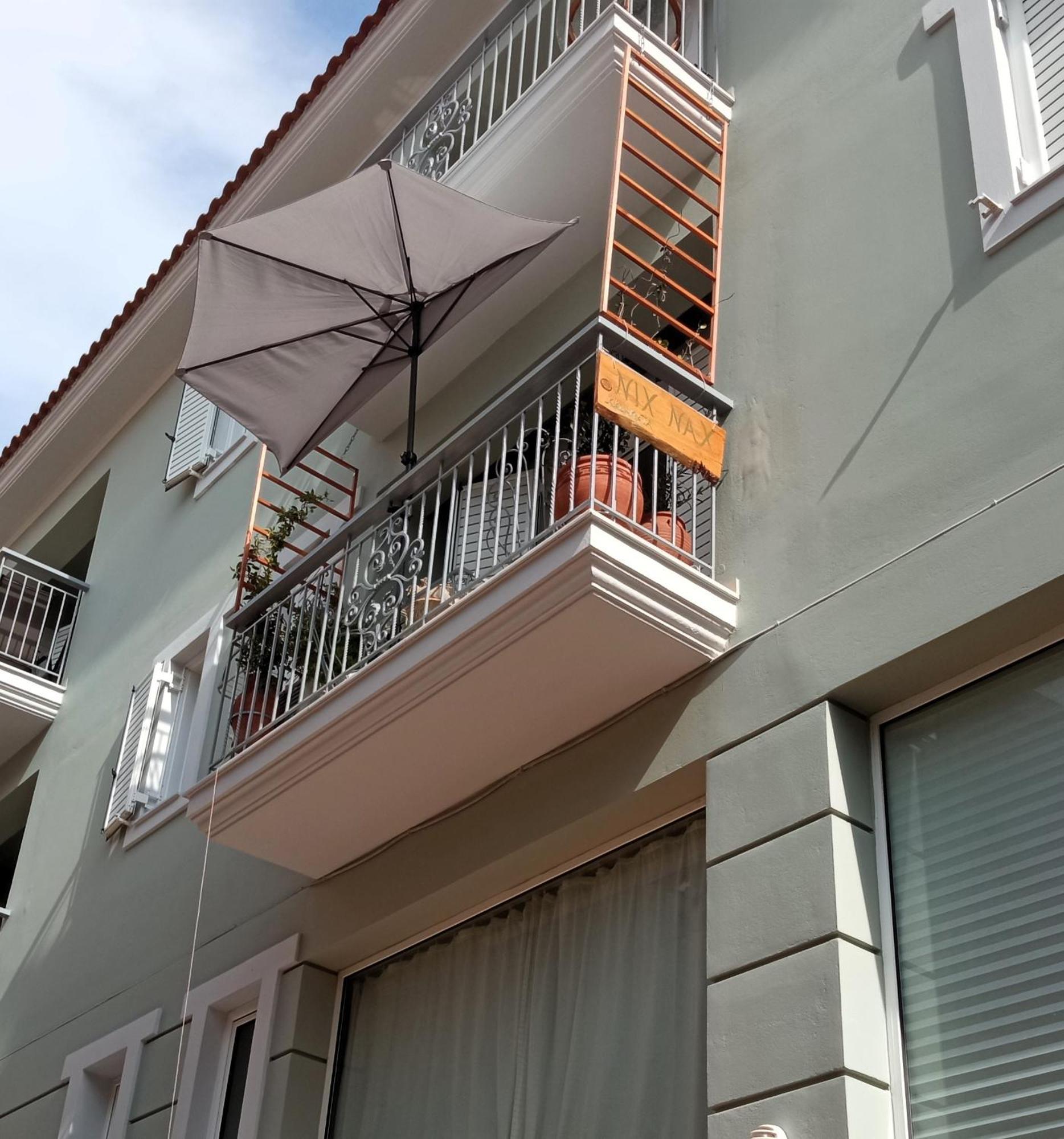 Appartamento Nix Nax Kalamata Esterno foto