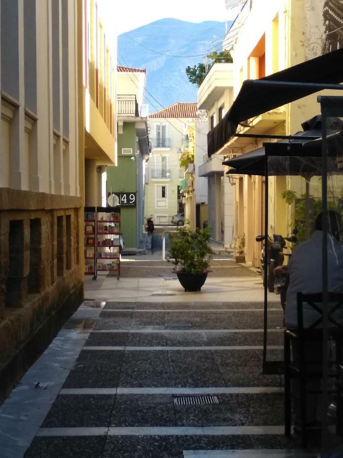 Appartamento Nix Nax Kalamata Esterno foto